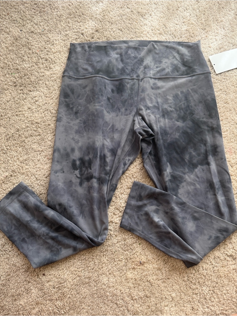 NWT lululemon high rise 25” align leggings